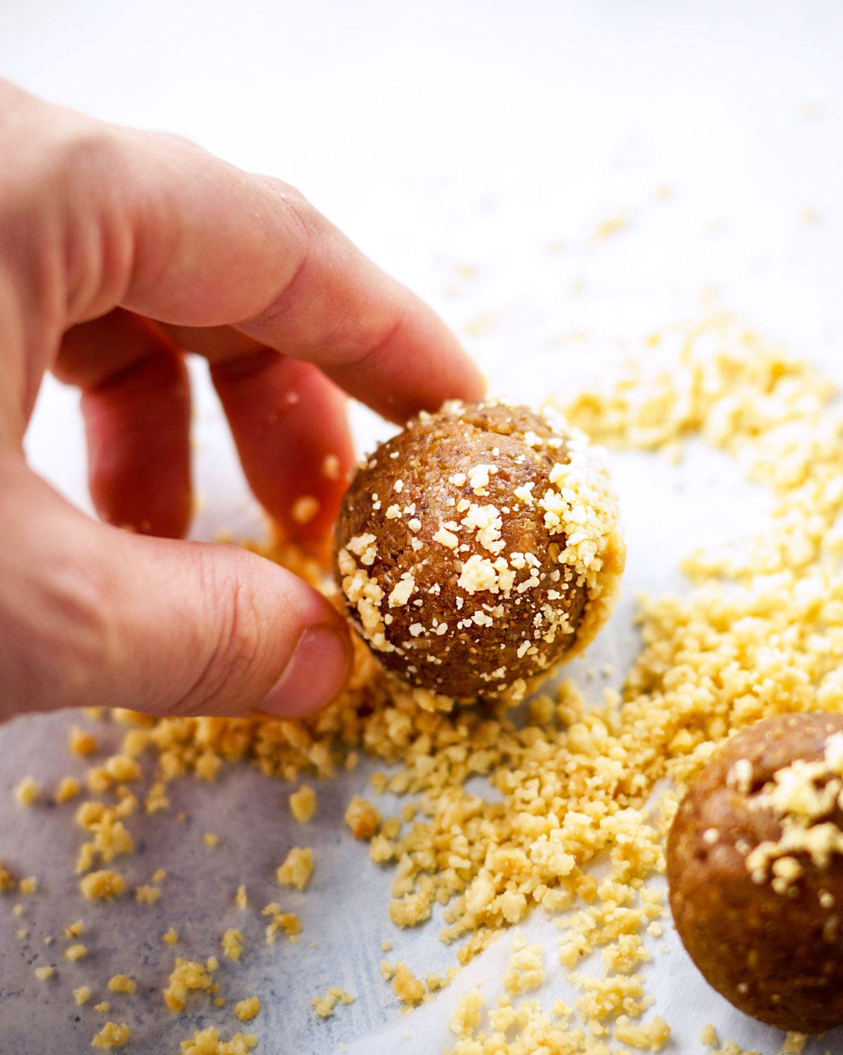 Boost Milk Supply: Vegan, Gluten-Free Energy Bites for Nursing